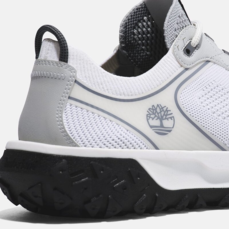 Erkek Beyaz GreenStride™ Motion 6 Bileksiz ve Bağcıklı Spor Ayakkabı