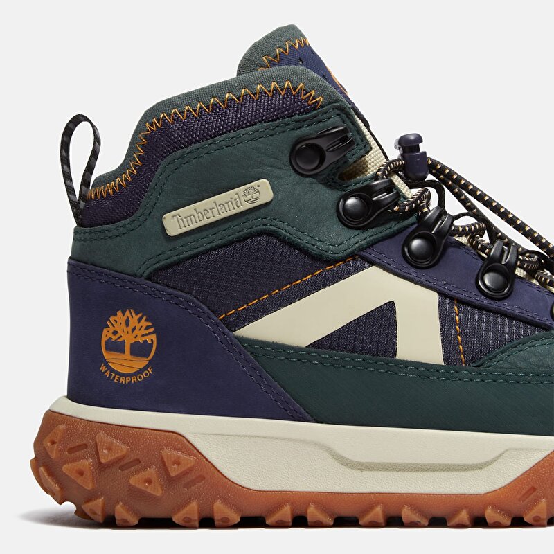 Çocuk Koyu Yeşil GreenStride™ Motion 6 Su Geçirmez Spor Ayakkabı