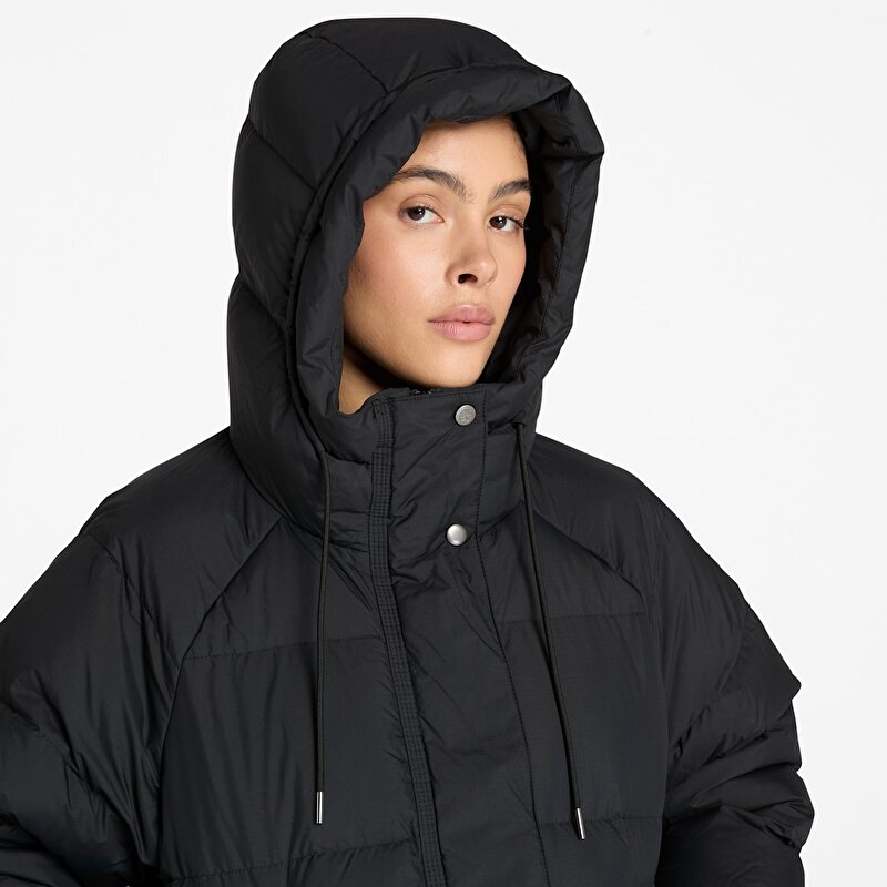 Kadın Siyah Geri Dönüştürülmüş Kuş Tüyü Şişme Mont