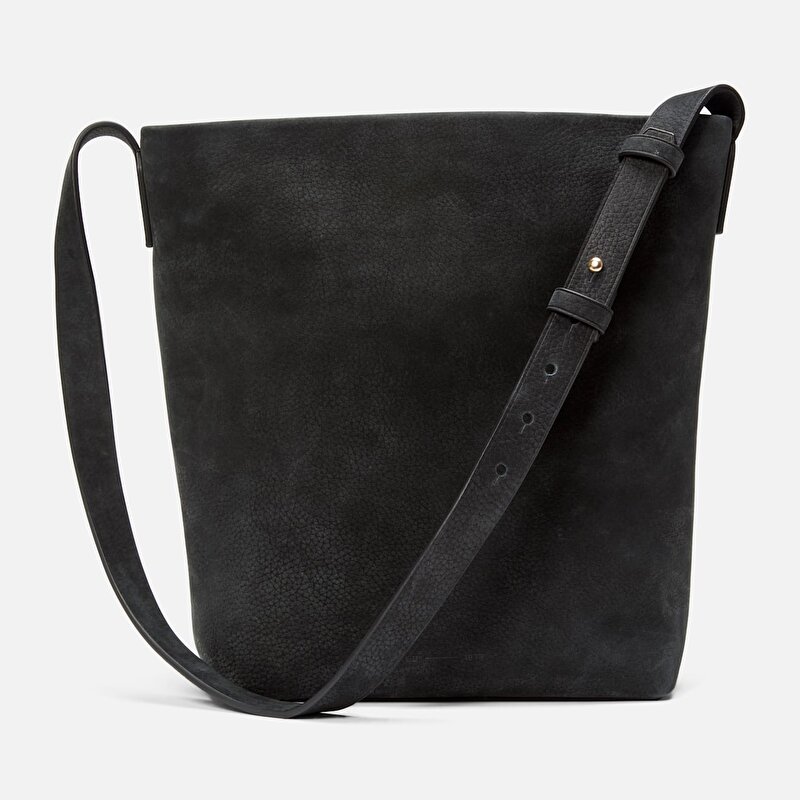 Kadın Siyah Yumuşak Deri Omuz Çantası