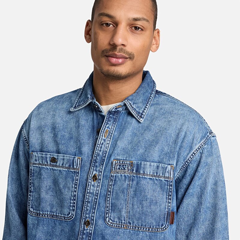 Erkek Mavi Cepli Denim Gömlek